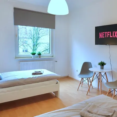 Bege Corporate * ゲルゼンキルヒェン