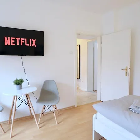 Bege Corporate * ゲルゼンキルヒェン